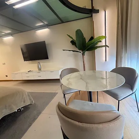 Trevi Fountain Loft * Rzym